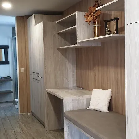 Quintinha Do Periqueiro 4*