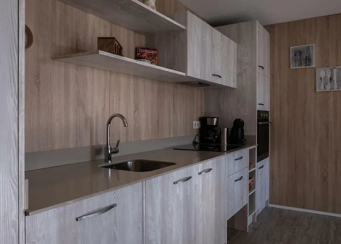 Quintinha Do Periqueiro 4*